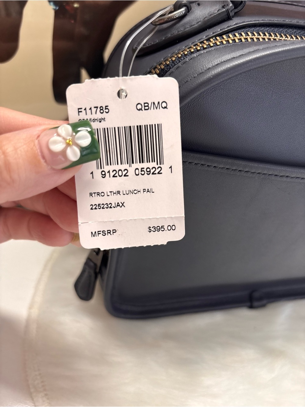 Coach BNWT retro lunch pail - Picture 6 of 6